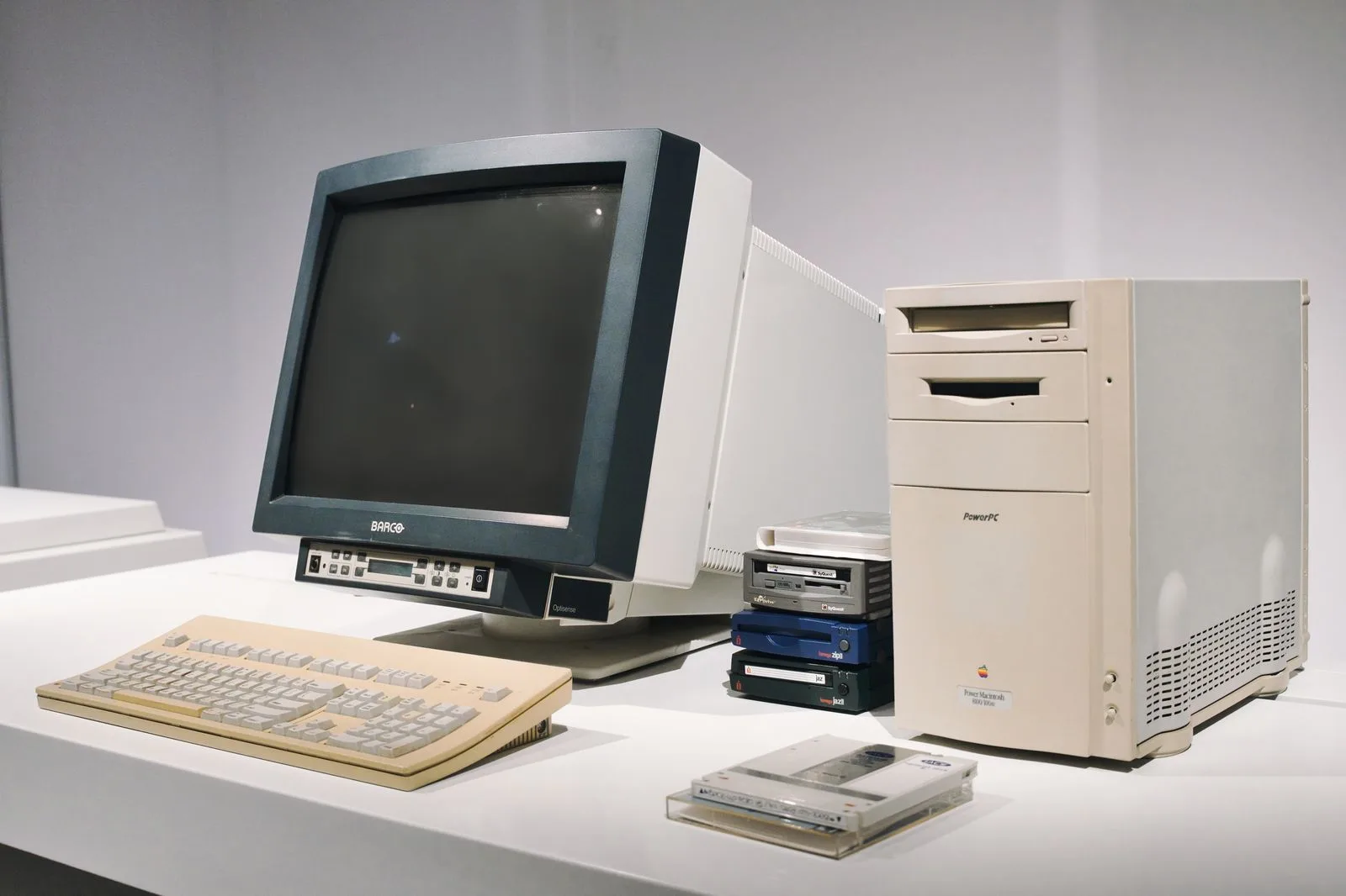 A Short History of Level Editors, From Lode Runner to Today